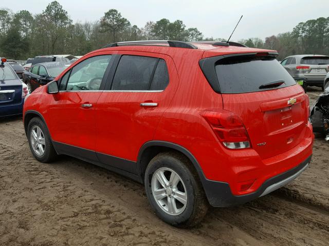 3GNCJLSB8JL161735 - 2018 CHEVROLET TRAX 1LT RED photo 3