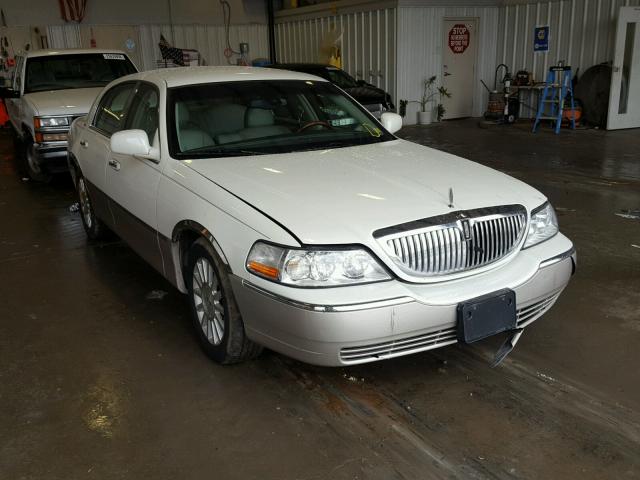 1LNHM82WX3Y697282 - 2003 LINCOLN TOWN CAR S WHITE photo 1