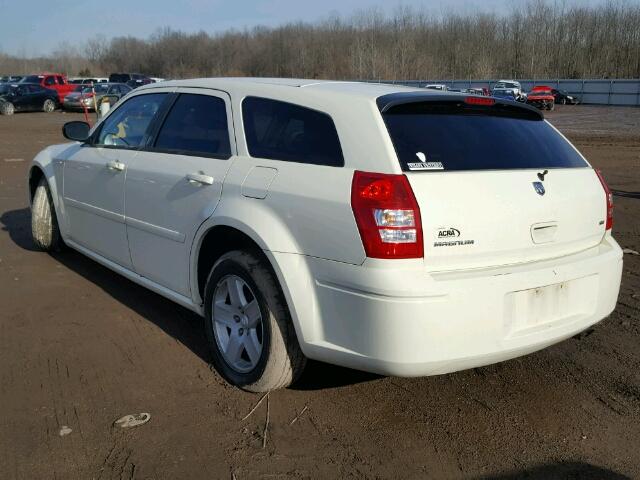 2D4FV48V85H146848 - 2005 DODGE MAGNUM SXT WHITE photo 3