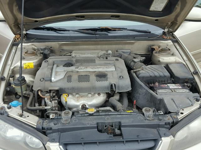 KMHDN46D05U027246 - 2005 HYUNDAI ELANTRA GL TAN photo 7