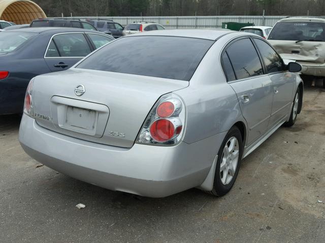 1N4AL11DX5C358902 - 2005 NISSAN ALTIMA S SILVER photo 4