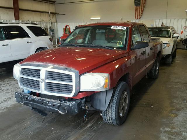 1D7HE48N66S569319 - 2006 DODGE DAKOTA QUA RED photo 2