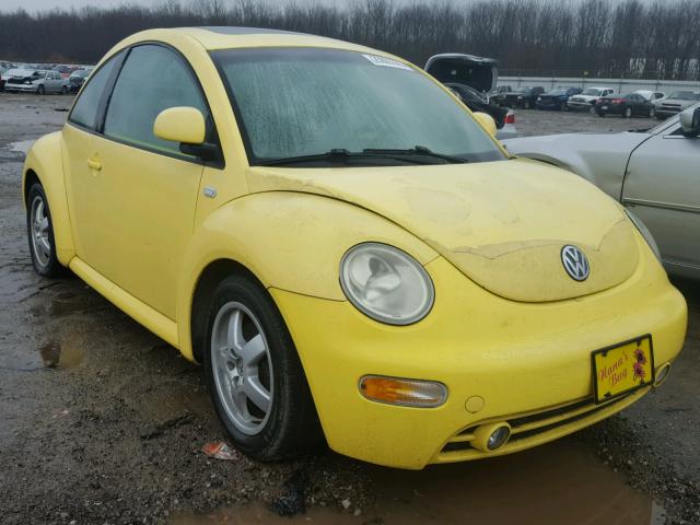 3VWCD21C0YM416500 - 2000 VOLKSWAGEN NEW BEETLE YELLOW photo 1