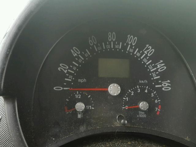 3VWCD21C0YM416500 - 2000 VOLKSWAGEN NEW BEETLE 黄色 照片 8