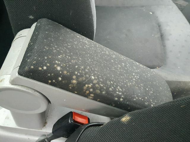 3VWCD21C0YM416500 - 2000 VOLKSWAGEN NEW BEETLE 黄色 照片 9