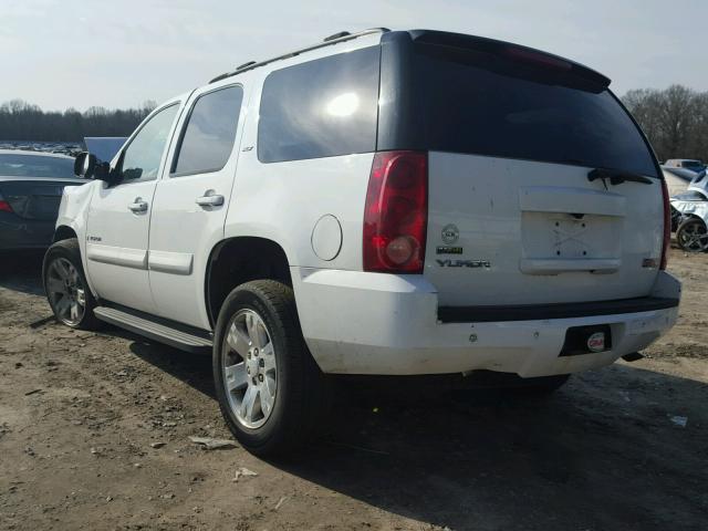 1GKFK13067J301452 - 2007 GMC YUKON WHITE photo 3