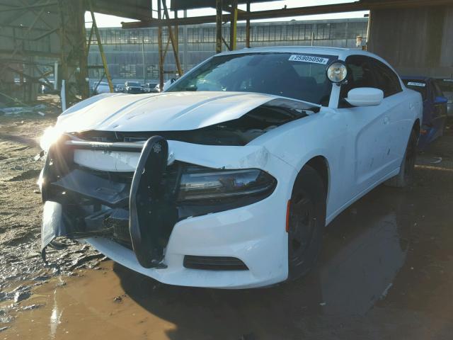 2C3CDXAG8FH772180 - 2015 DODGE CHARGER PO WHITE photo 2