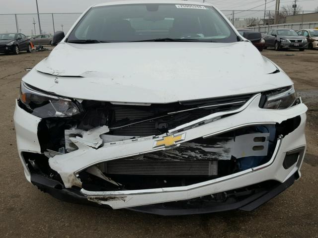 1G1ZB5ST9HF123903 - 2017 CHEVROLET MALIBU LS WHITE photo 9