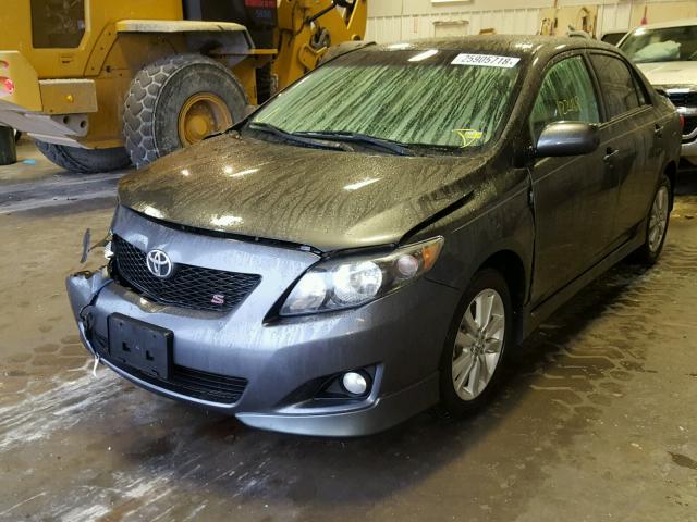 1NXBU40E69Z121892 - 2009 TOYOTA COROLLA BA GRAY photo 2