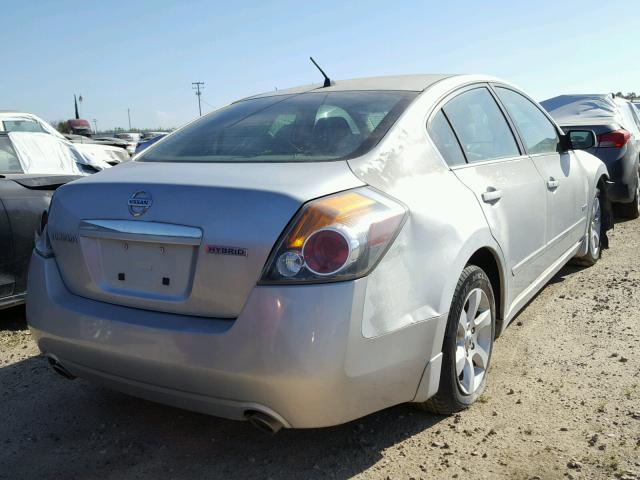 1N4CL21E67C213138 - 2007 NISSAN ALTIMA HYB SILVER photo 4