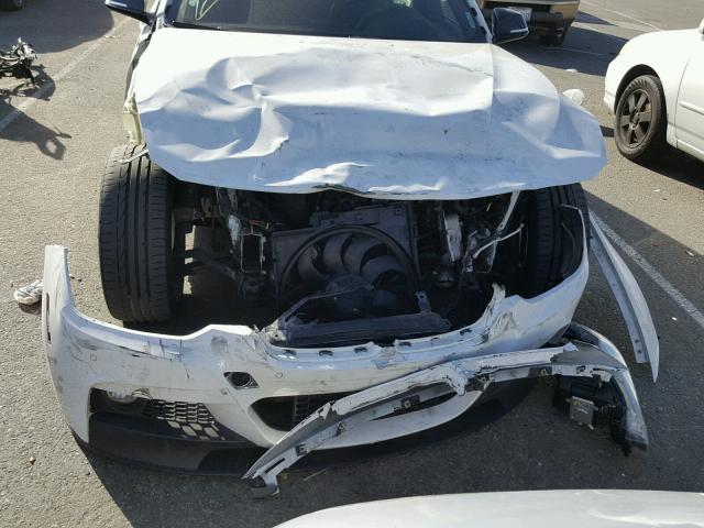 WBA3A9G56FNS66101 - 2015 BMW 335 I WHITE photo 9