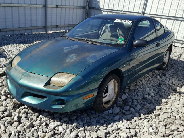 1G2JD12T9V7582270 - 1997 PONTIAC SUNFIRE GT GREEN photo 2