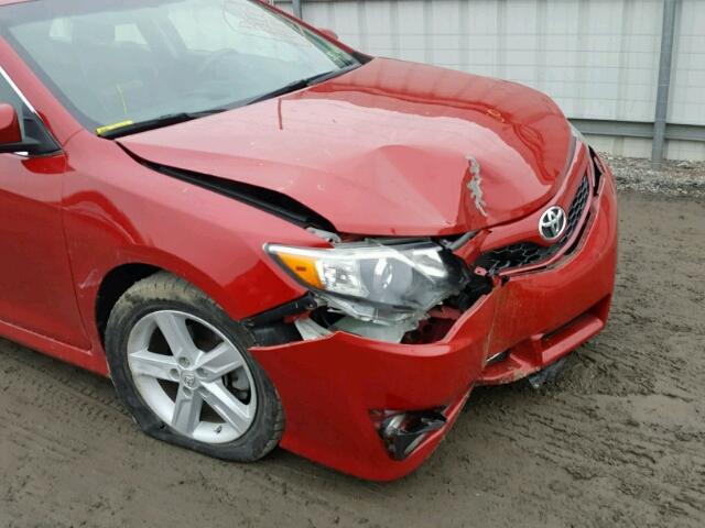 4T1BF1FK4DU642639 - 2013 TOYOTA CAMRY L RED photo 9