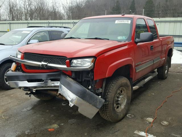 1GCHK29U73E214540 - 2003 CHEVROLET SILVERADO RED photo 2