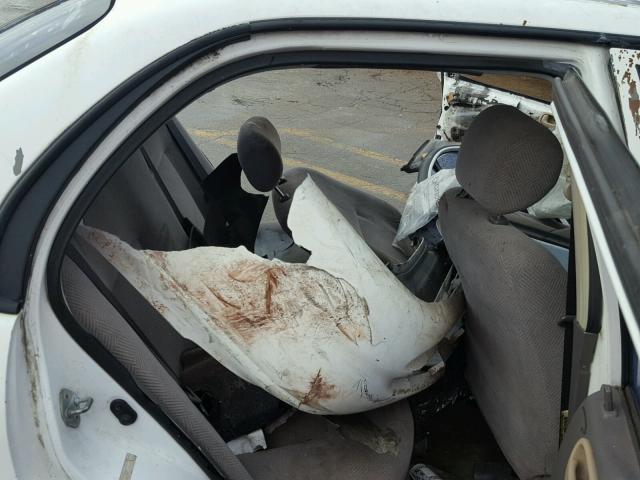 1Y1SK5283XZ428827 - 1999 CHEVROLET GEO PRIZM 白色 照片 6
