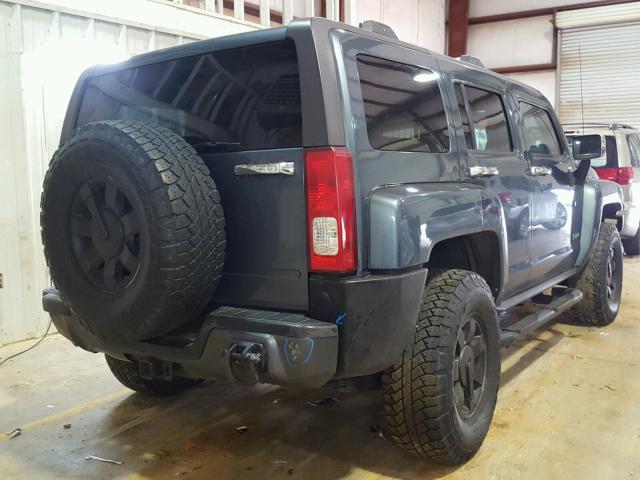 5GTDN136168144698 - 2006 HUMMER H3 BLUE photo 4