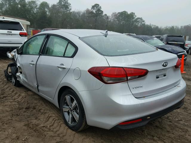 3KPFL4A75JE200918 - 2018 KIA FORTE LX SILVER photo 3