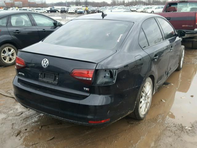 3VWD17AJ4GM375828 - 2016 VOLKSWAGEN JETTA SPOR BLACK photo 4