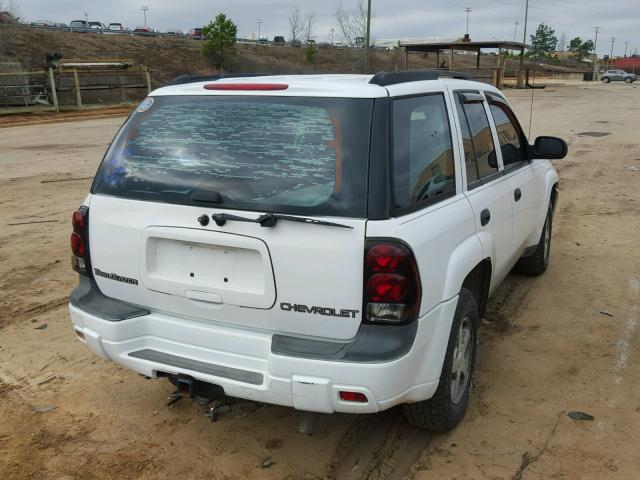 1GNDS13S742181209 - 2004 CHEVROLET TRAILBLAZE WHITE photo 4