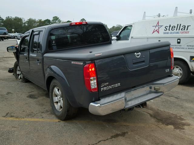 1N6AD0ER1AC426440 - 2010 NISSAN FRONTIER C CHARCOAL photo 3