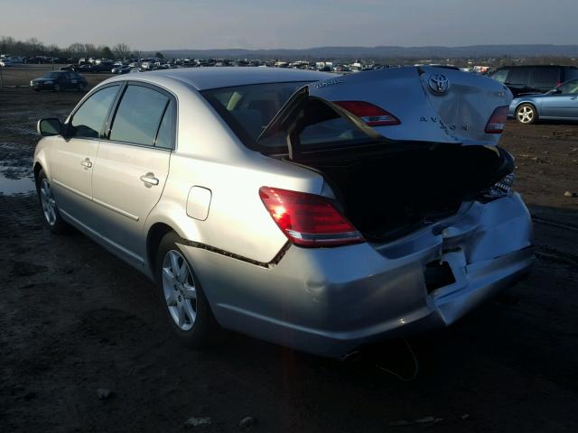 4T1BK36B97U174841 - 2007 TOYOTA AVALON XL SILVER photo 3