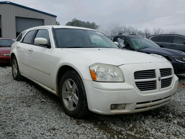 2D4FV47V87H831534 - 2007 DODGE MAGNUM SXT WHITE photo 1