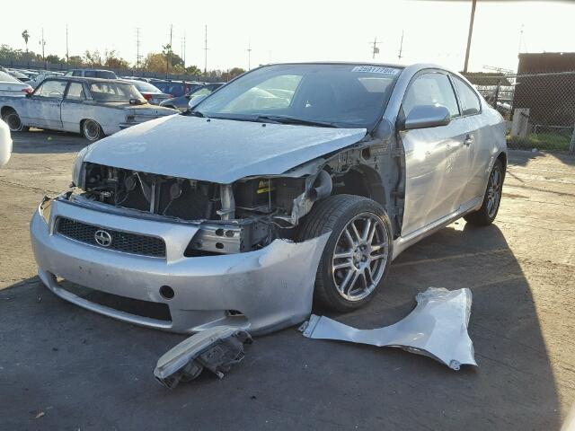 JTKDE177X50046303 - 2005 TOYOTA SCION TC 银色 照片 2