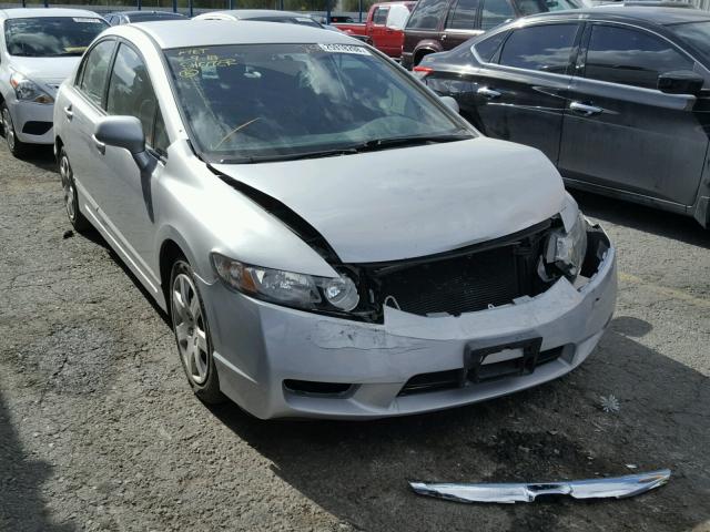 19XFA16579E039060 - 2009 HONDA CIVIC LX SILVER photo 1