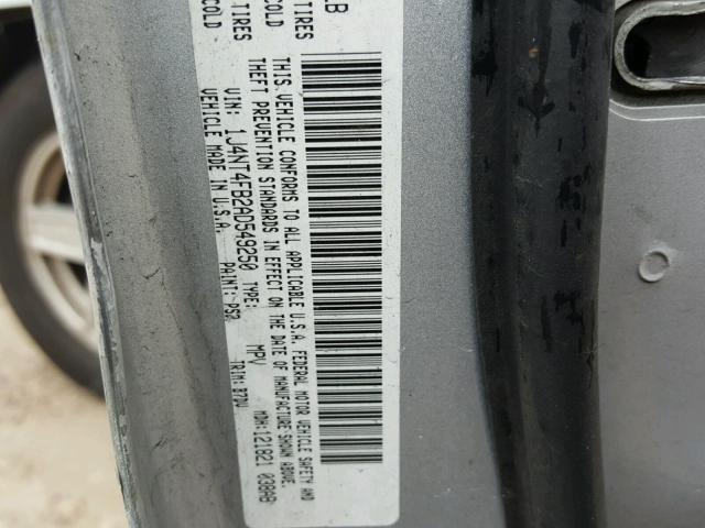 1J4NT4FB2AD549250 - 2010 JEEP COMPASS SP SILVER photo 10