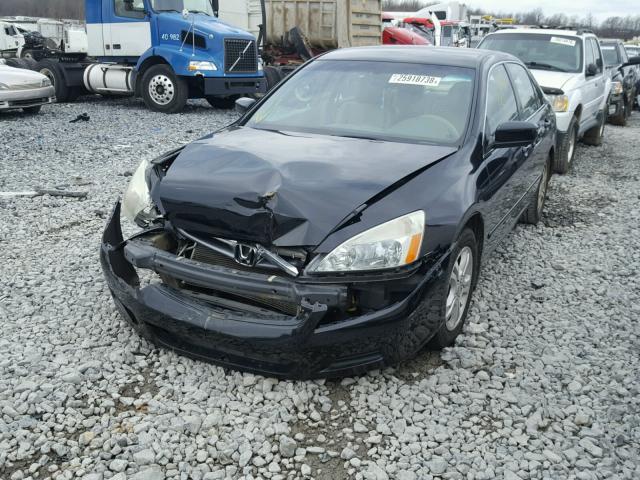 1HGCM56376A135027 - 2006 HONDA ACCORD SE BLACK photo 2