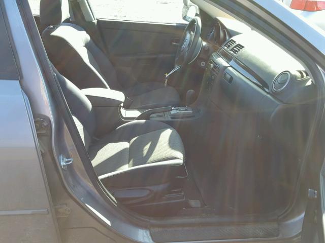 JM1BK12F051264282 - 2005 MAZDA 3 I SILVER photo 5