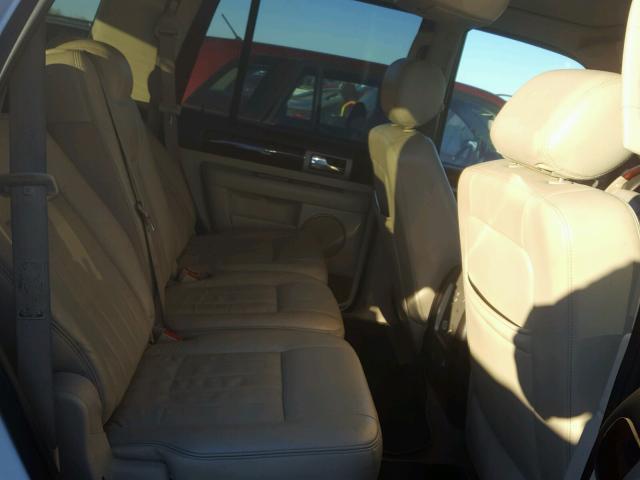 5LMFU28R43LJ12356 - 2003 LINCOLN NAVIGATOR WHITE photo 6