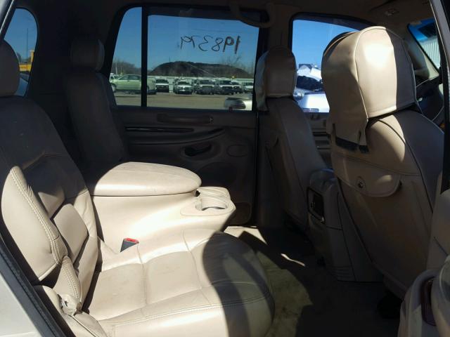 5LMPU28A5YLJ10895 - 2000 LINCOLN NAVIGATOR 棕色 照片 6