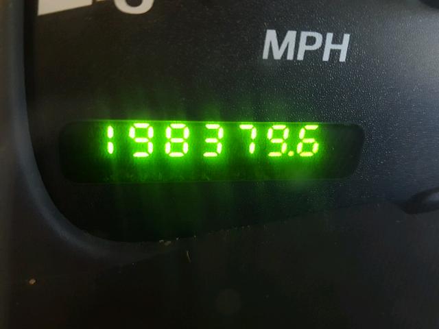 5LMPU28A5YLJ10895 - 2000 LINCOLN NAVIGATOR 棕色 照片 8