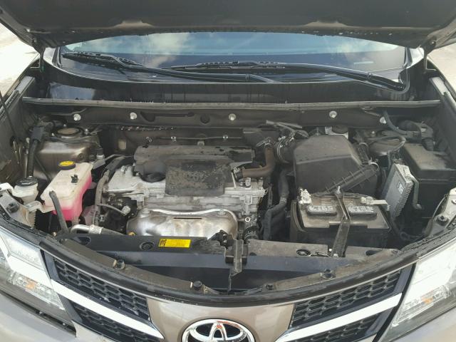 2T3BFREV4FW263841 - 2015 TOYOTA RAV4 LE BROWN photo 7