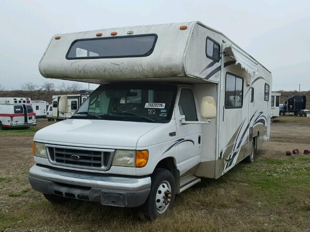 1FDXE45S55HA29936 - 2005 FORD ECONOLINE WHITE photo 2