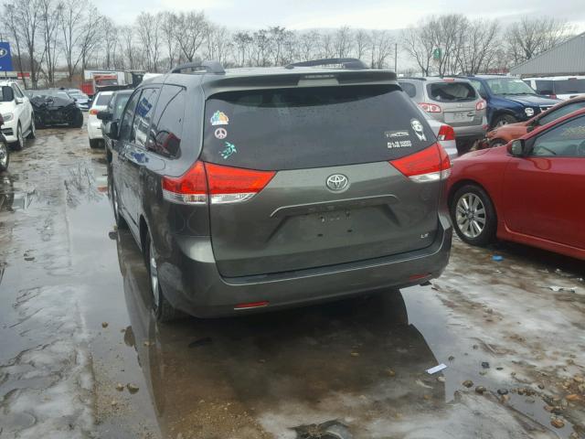 5TDKK3DC8BS137373 - 2011 TOYOTA SIENNA LE GRAY photo 3