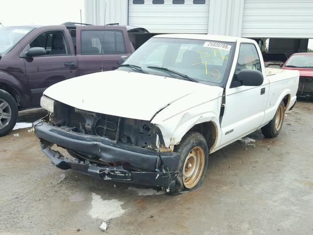 1GCCS145928180473 - 2002 CHEVROLET S TRUCK S1 WHITE photo 2