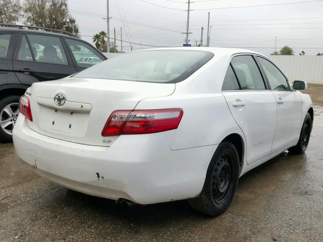 JTNBE46K973009407 - 2007 TOYOTA CAMRY NEW WHITE photo 4