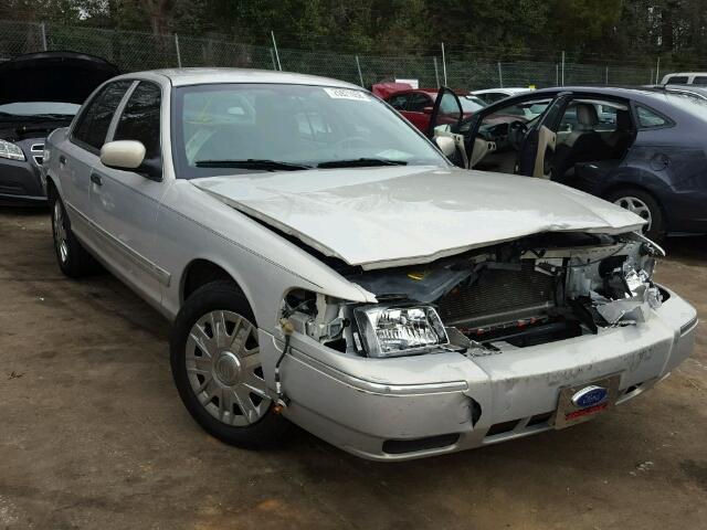 2MEFM74V38X635447 - 2008 MERCURY GRAND MARQ SILVER photo 1