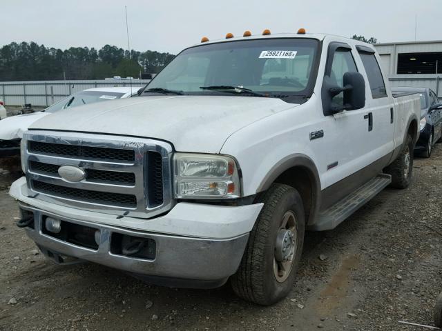 1FTSW20P36EB40202 - 2006 FORD F250 SUPER WHITE photo 2