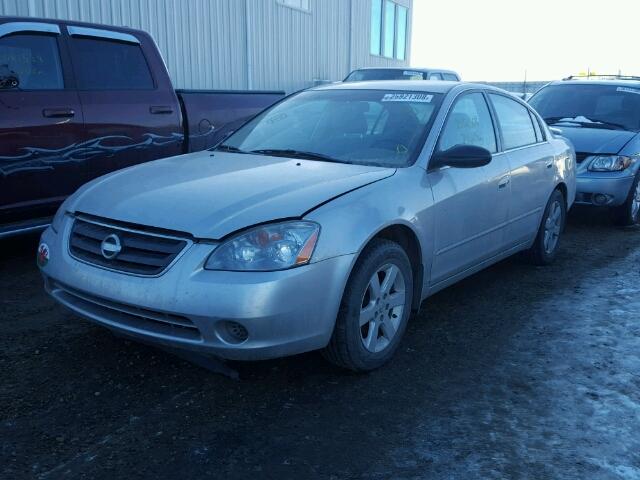 1N4AL11DX4C120837 - 2004 NISSAN ALTIMA BAS SILVER photo 2