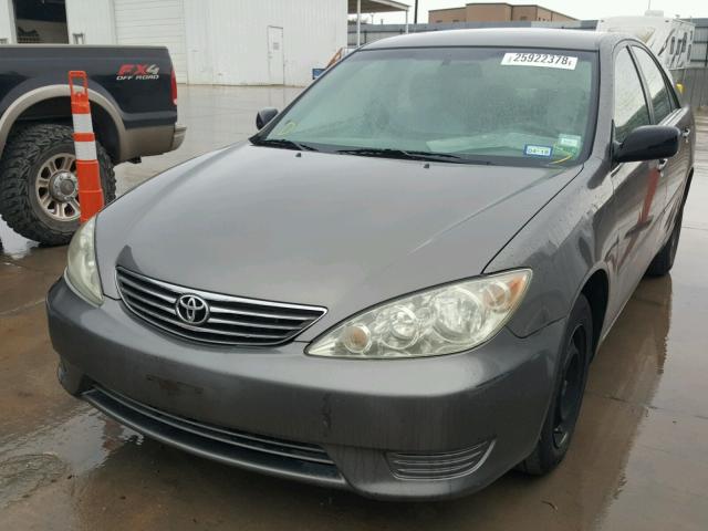 4T1BE32K36U691144 - 2006 TOYOTA CAMRY LE GRAY photo 2