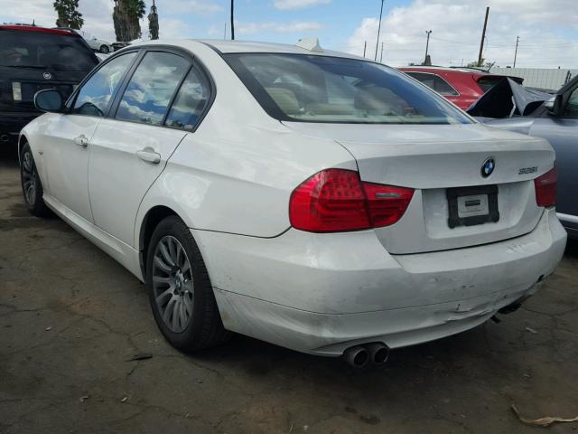 WBAPH57539NL79448 - 2009 BMW 328 I SULE WHITE photo 3