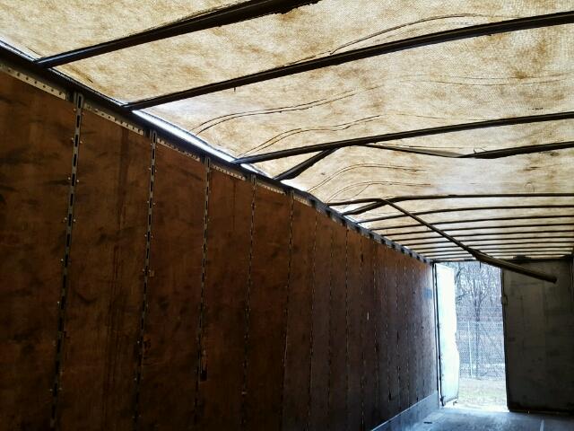 1UYVS25365G583205 - 2005 UTILITY TRAILER BLACK photo 9