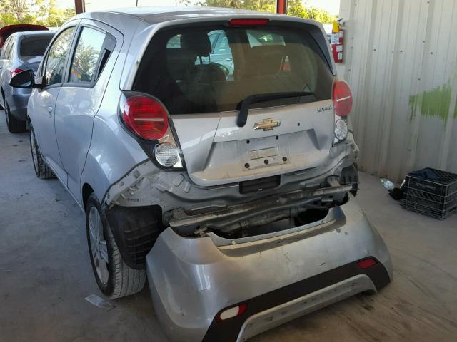 KL8CD6S93FC735796 - 2015 CHEVROLET SPARK 1LT Серебристый фото 3