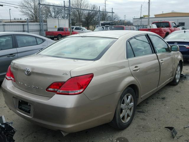 4T1BK36B67U244375 - 2007 TOYOTA AVALON XL GOLD photo 4