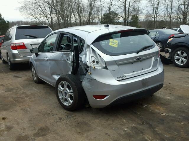 3FADP4EJ3FM179698 - 2015 FORD FIESTA SE SILVER photo 3