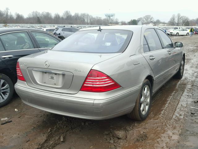 WDBNG84J05A443591 - 2005 MERCEDES-BENZ S 500 4MAT SILVER photo 4