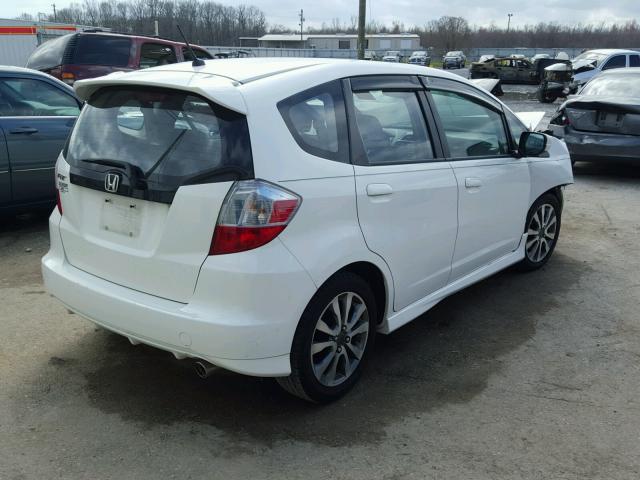 JHMGE8H53CC015897 - 2012 HONDA FIT SPORT WHITE photo 4